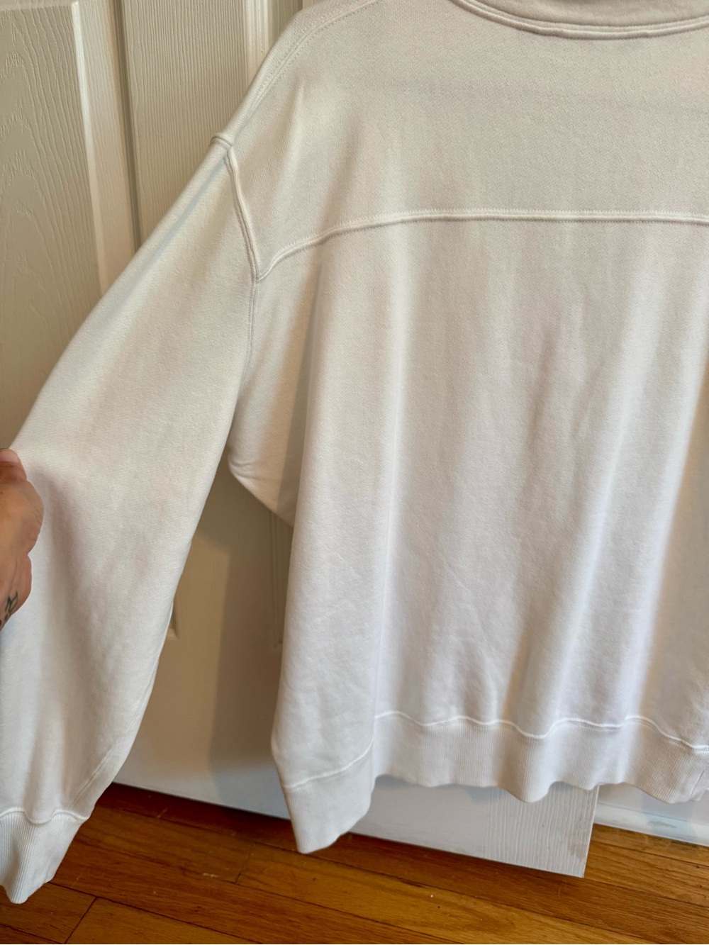 Women’s Vineyard VinesWhite Half-Zip - Picture 7 of 7